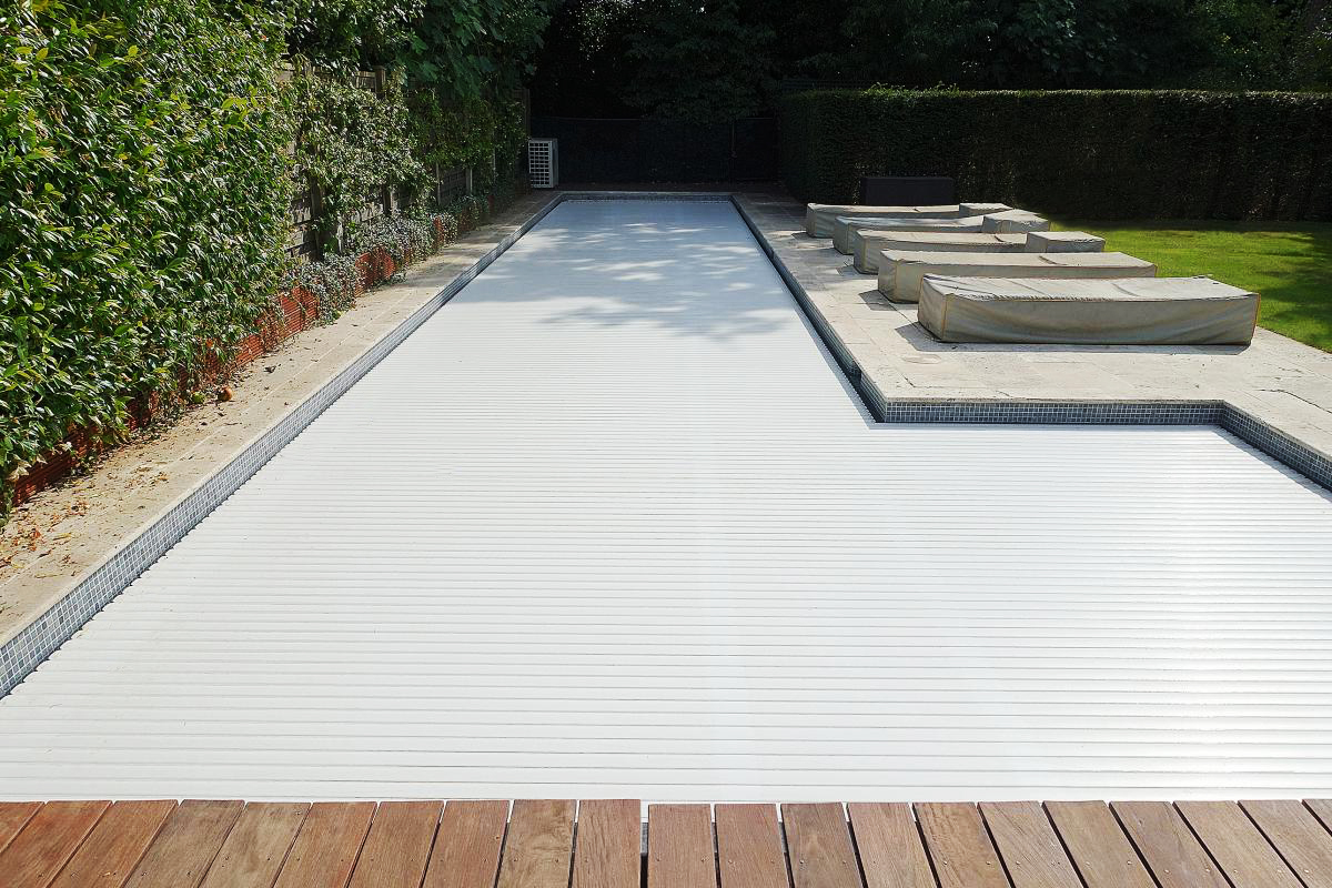 automatic-pool-covers-bc
