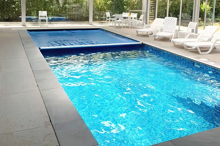 Read more about the article Sooke Automatic Pool Covers